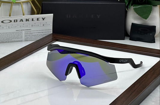 Oakley Hydra Sports ( Navy Blue & Black )